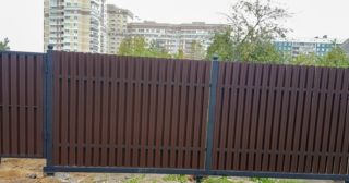 Купить распашные ворота из штакетника Сегежа, цена от 2720 руб.